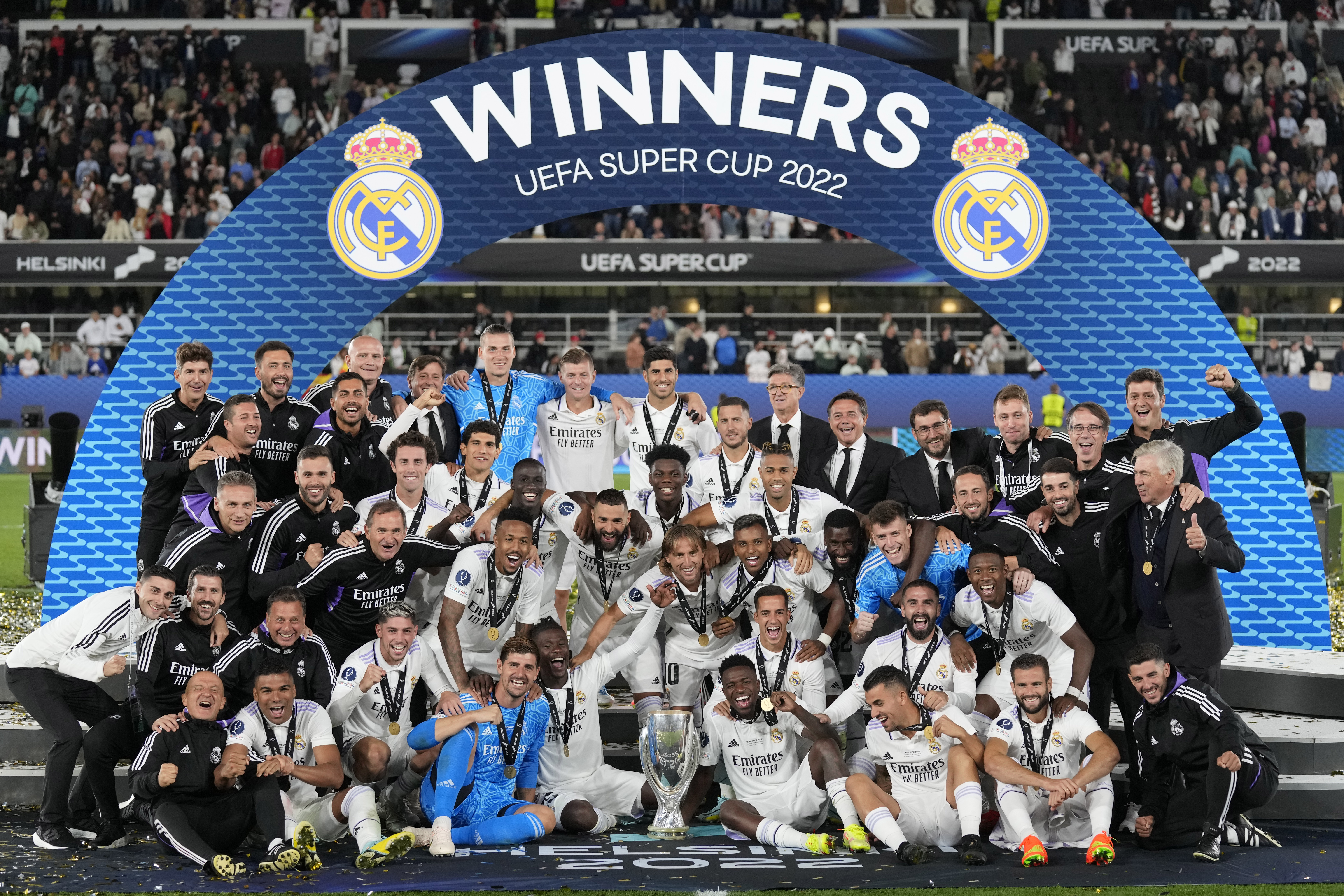 Real Madrid porazil Frankfurt a získal rekordný piaty Európsky superpohár, Benzema prekonal gólový zápis Raúla (video)