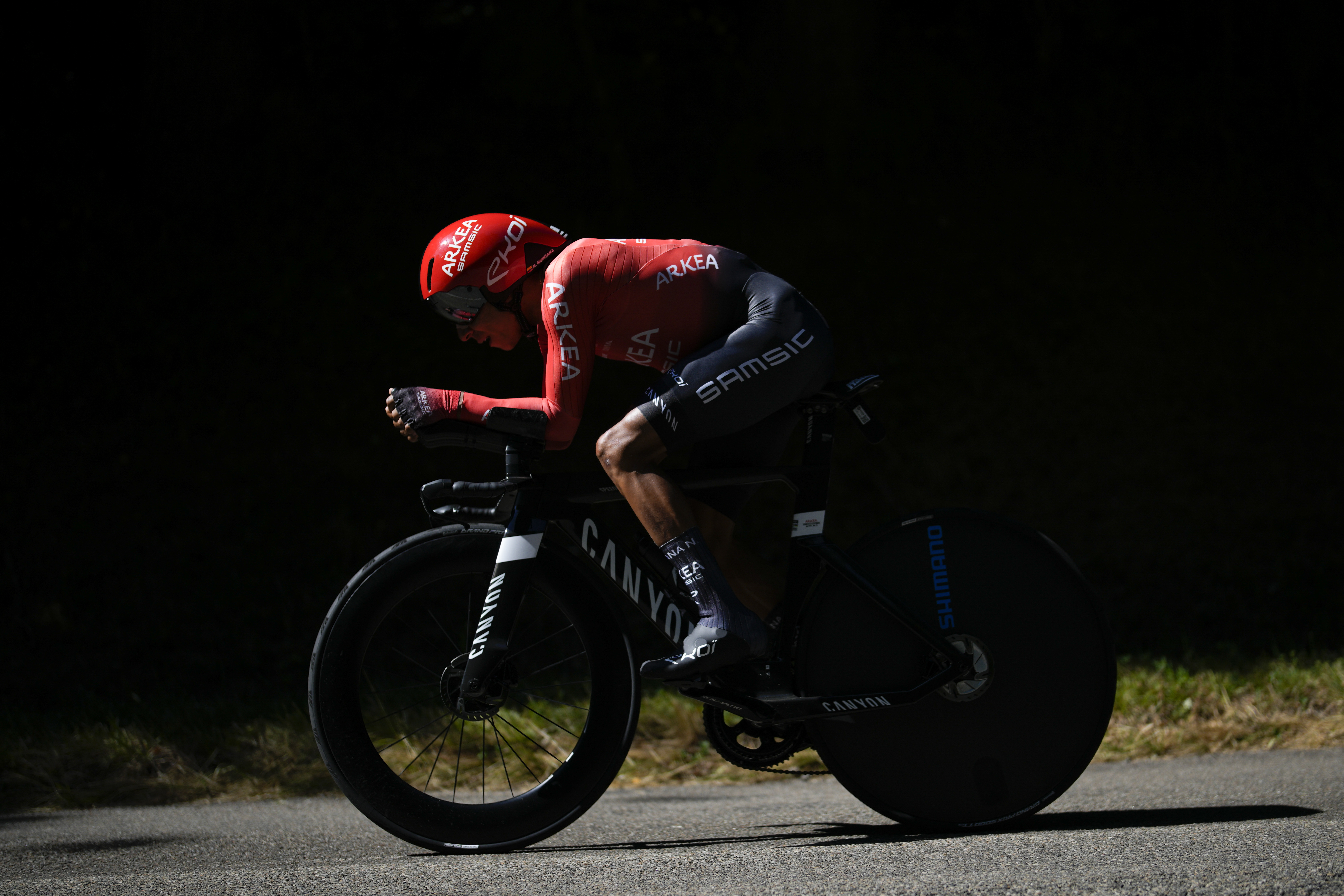 Colombia's Nairo Quintana competes during the twentieth stage of the Tour de France cycling race, an individual time trial over 40.7 kilometers (25.3 miles) with start in Lacapelle-Marival and finish in Rocamadour, France