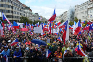 Protest, demonštrácia, Praha, Česko