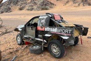 Rely Dakar 2023, Sýkora, Zapletal