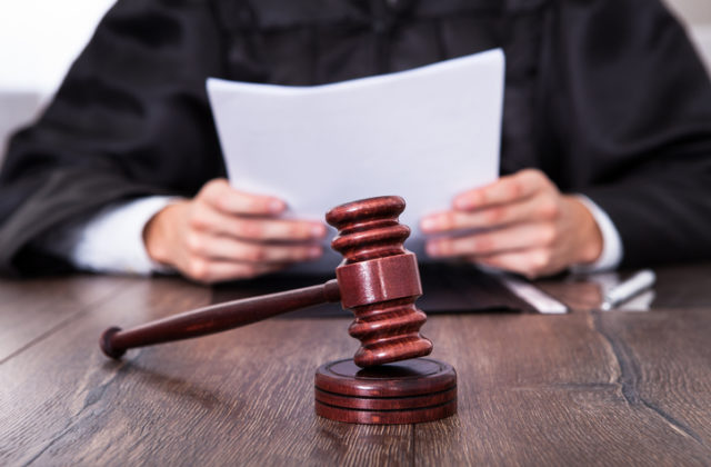 Súd prerušil pojednávanie s Aghom v kauze Kočnerových zmeniek, prokurátor žiada pre podnikateľa 14 rokov