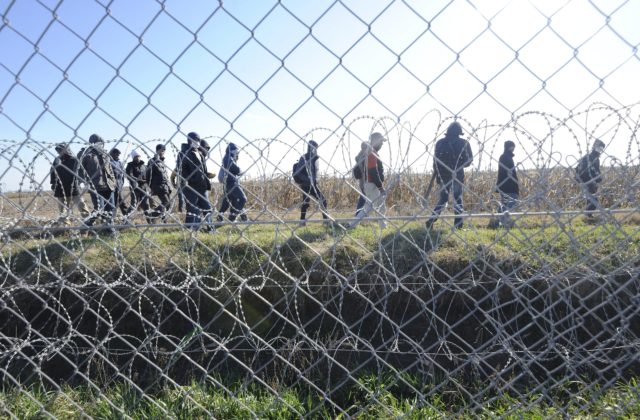 Maďarsko utečencov nechce, vlani dostalo azyl len pár desiatok ľudí