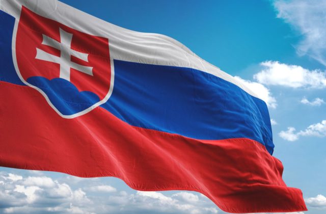 Slovenskú národnosť uviedlo počas sčítania takmer 84 percent obyvateľov Slovenska, šesťstotisíc ľudí sa hlási k menšinám