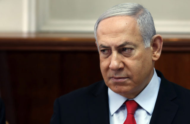 Súd s izraelským premiérom Netanjahuom odložili o dva mesiace, dôvodom je koronavírus