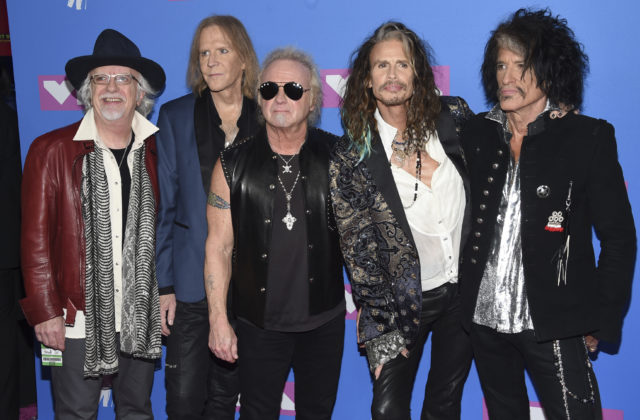 Kapela Aerosmith ohlásila budúcoročné turné po Európe, zahrá si aj u našich susedov