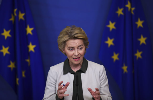 Šéfka Európskej komisie Ursula von der Leyenová navrhla zatvorenie vonkajších hraníc Únie