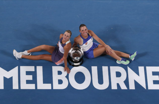 Babosová s Mladenovicovou ovládli finále debla na Australian Open (foto)
