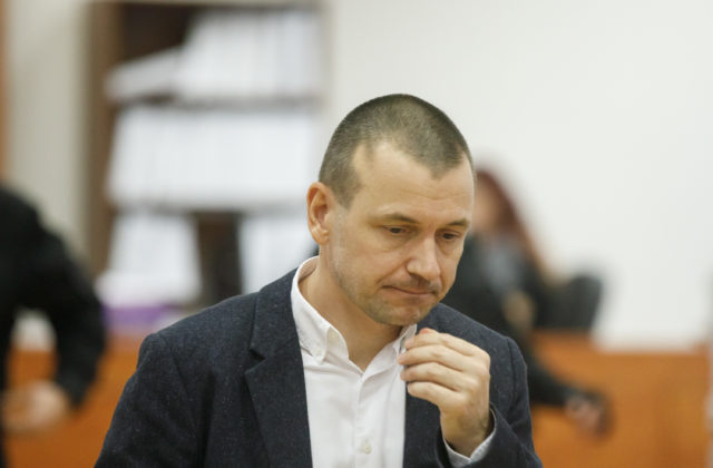 Tóth nepríde vypovedať na súd v kauze Kuciak, ako svedka predviedli člena sereďského drogového gangu Weissa
