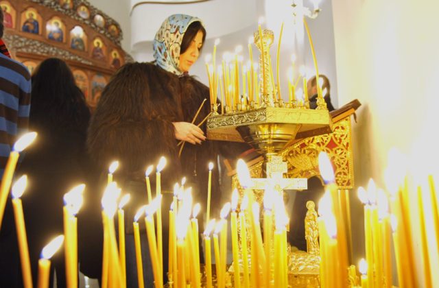Pravoslávni veriaci začínajú sláviť Vianoce na sviatok Troch kráľov, ktorý je pre nich Štedrým dňom