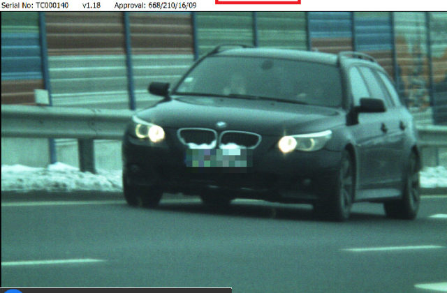 Vysoká rýchlosť vyšla vodiča BMW na 700 eur, na obchvate išiel 113 km/h (foto)