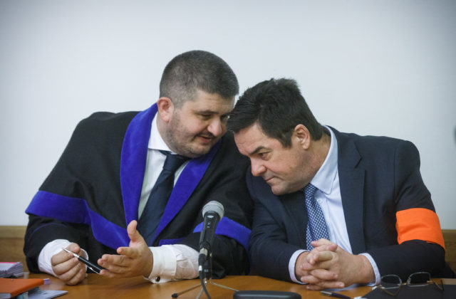 Súd v kauze zmenky: Kočner a Rusko sa dohodli na mlčaní, prokurátor navrhol 20-ročné tresty (foto)