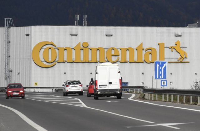 Continental v Púchove obnovil výrobu nákladných pneumatík, o prepúšťaní neuvažuje