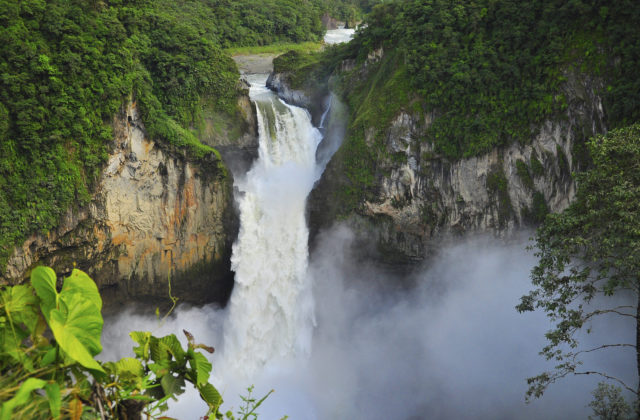 Najväčší vodopád v Ekvádore zmizol, na rieke nad ním vznikol závrt a odklonil ju do podzemia