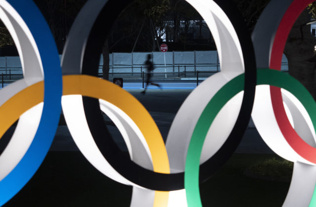 Harmonogram súťaží na olympiáde v Tokiu má ostať nezmenený, organizátori chcú znížiť náklady
