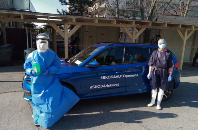 K výzve ŠKODA pomáha sa pridal Europcar: Spolu tak už viac ako 70 áut slúži v boji proti COVID-19
