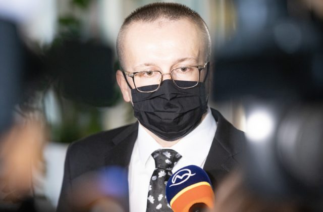 Bývalý riaditeľ SIS Pčolinský bol prepustený na slobodu, generálna prokuratúra zrušila obvinenia