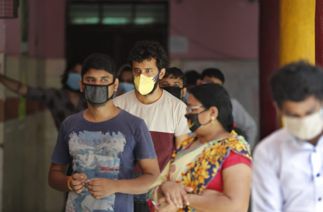 Spustí nový variant koronavírusu v Indii tretiu vlnu? Deltu plus vyhlásila krajina za variant znepokojenia
