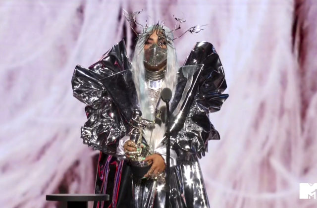 Lady Gaga ovládla MTV Video Music Awards, americká speváčka získala päť cien
