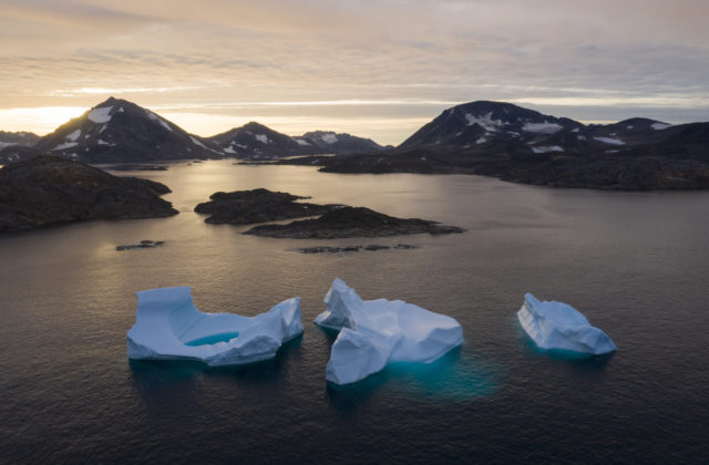 Z najväčšieho grónskeho ľadového šelfu sa odlomila obrovská časť, vedci bijú na poplach