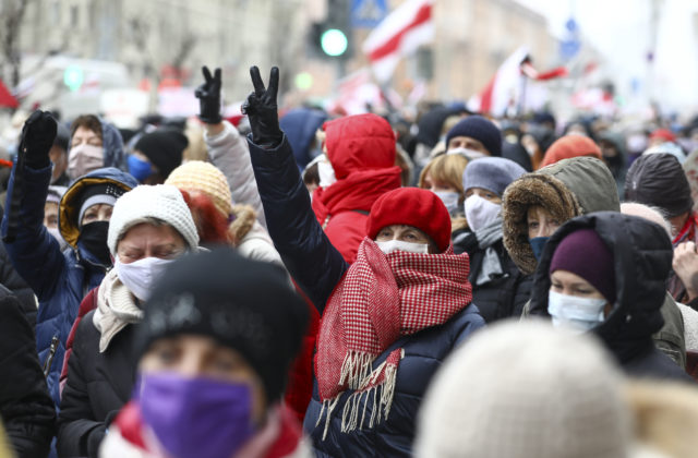 Protesty proti prezidentovi a jeho režimu v Bielorusku trvajú už 100 dní, stali sa už každodennou súčasťou života