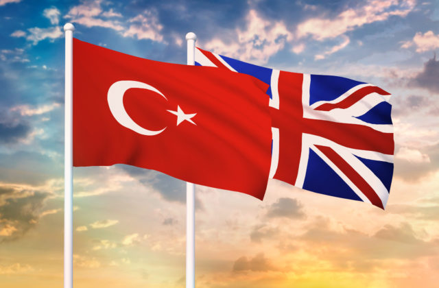 Veľká Británia podpísala „pobrexitovú“ dohodu o voľnom obchode s Tureckom