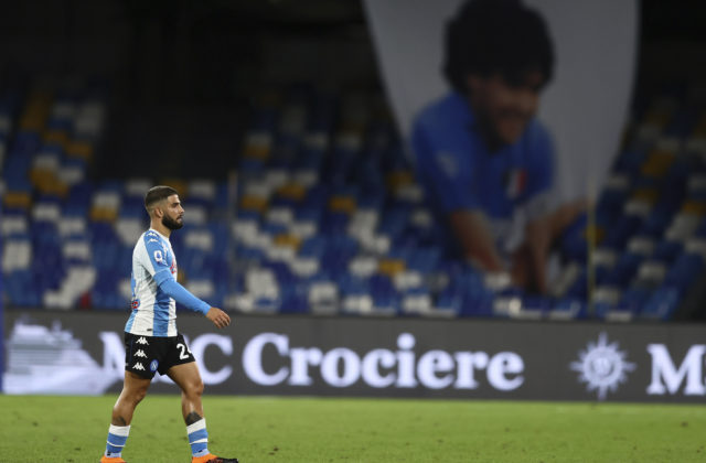 Neapol premenoval futbalový štadión na počesť zosnulého Diega Maradonu