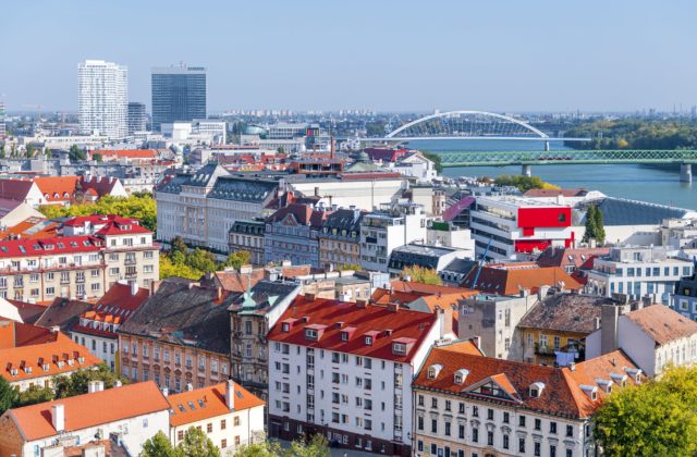 Cena bytov v Bratislave stúpala, za meter štvorcový pýtali viac ako 2-tisíc eur