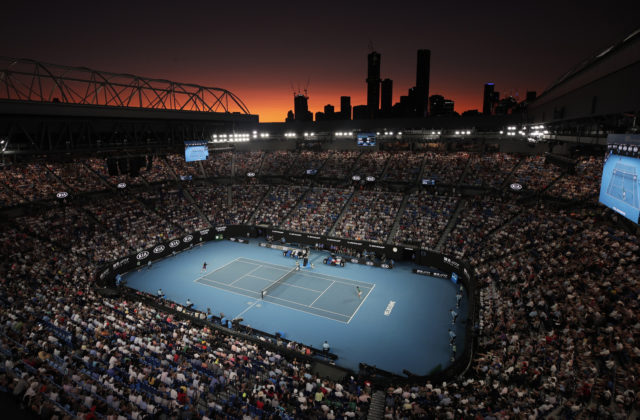 Na Australian Open v Melbourne môže prísť až 30-tisíc fanúšikov denne