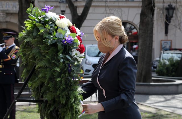 Čaputová a Vallo si pripomenuli oslobodenie Bratislavy, Slovenský štát posielal občanov na smrť či ťažké práce