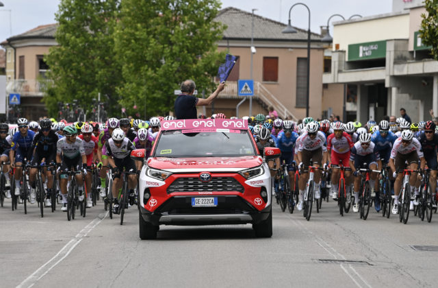 Trasu 19. etapy Giro d’Italia pre tragédiu asi zmenia, cyklisti možno vynechajú stúpanie na Mottarone
