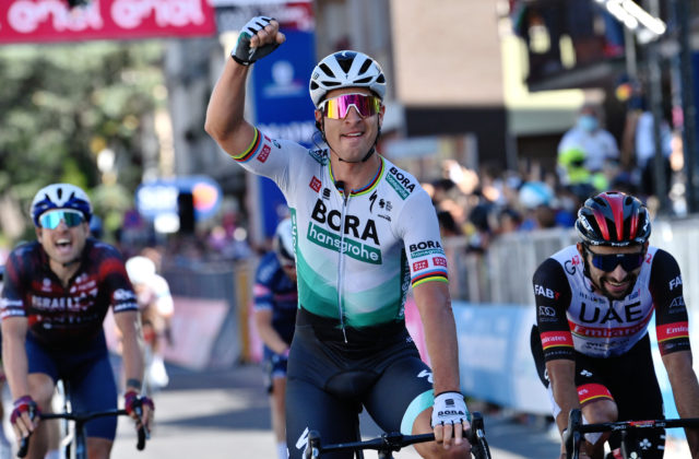 Sagan a celý tím dostali pochvalu od manažéra Bora-Hansgrohe, víťazstvom v etape sa zbavili stresu