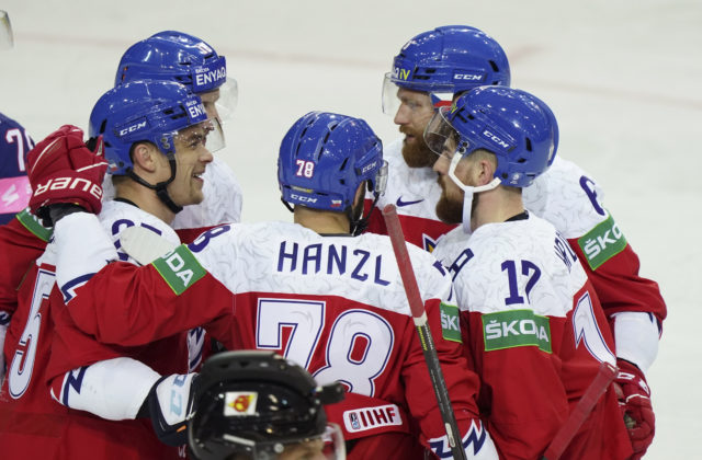 MS v hokeji 2021: Švajčiari nestačili na Rusko, Česi si poradili s Britmi a Kazachstan deklasoval Taliansko (video)