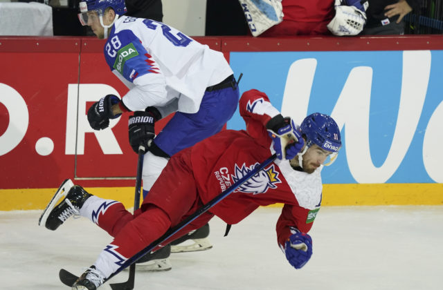 Česi na MS v Rige odohrali proti Slovensku priateľský zápas, hokejový expert ich skritizoval za hru s Dánmi
