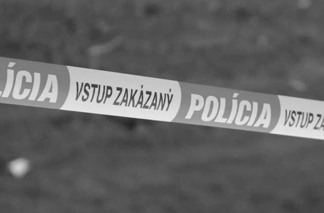 V katastri obce Buková našli mŕtveho mladého muža, policajti zisťujú jeho totožnosť