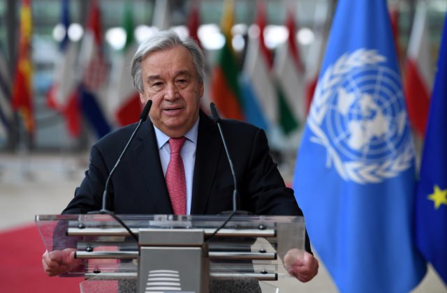 Svet čelí hurikánu humanitárnych kríz, vraví šéf OSN Guterres