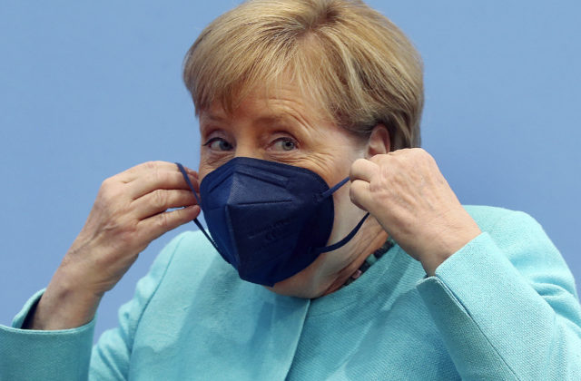 V Nemecku znepokojujúco pribúdajú nové prípady koronavírusu, situácia znepokojuje aj Merkelovú