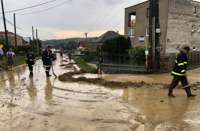 Meteorológovia varujú pred povodňami, najviac ohrozené je západné a stredné Slovensko