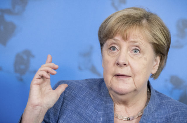 Merkelová adresovala Nemcom svoje posledné posolstvo. Dajte sa zaočkovať, odkázala