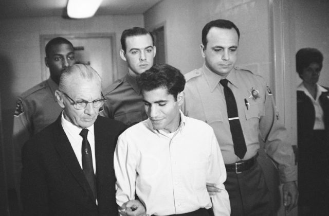 Vraha senátora Roberta F. Kennedyho odporučili prepustiť z väzenia