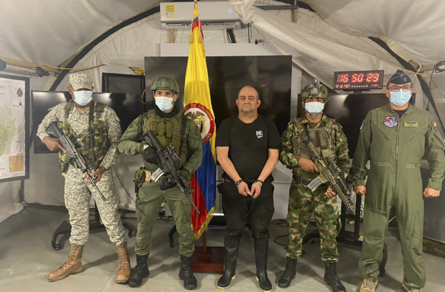 V Kolumbii zadržali vodcu najväčšieho drogového gangu v krajine, pri zásahu zahynul policajt