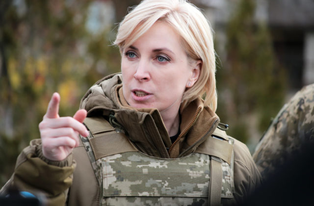 Vereščuková vyzvala Ukrajincov, aby sa na zimu nevracali domov pre poškodenú infraštruktúru. Túto zimu musíme prežiť, argumentuje