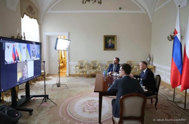 Prezidentka hovorila so Zelenským a Dudom o podpore udelenia kandidátskeho štatútu pre Ukrajinu na vstup do EÚ