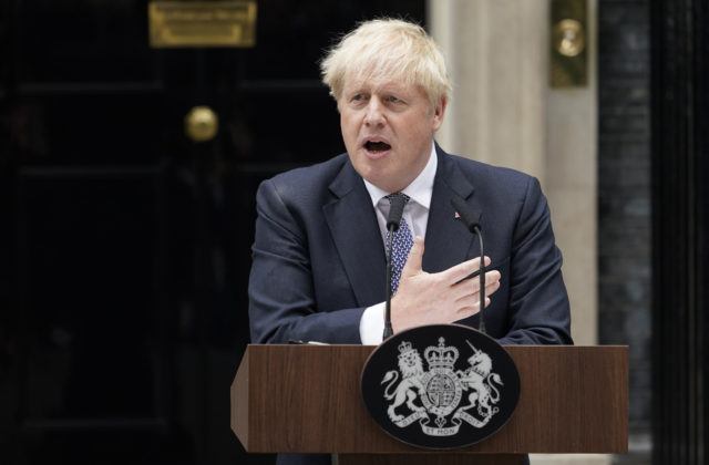 Boris Johnson nebude znova kandidovať za predsedu konzervatívcov