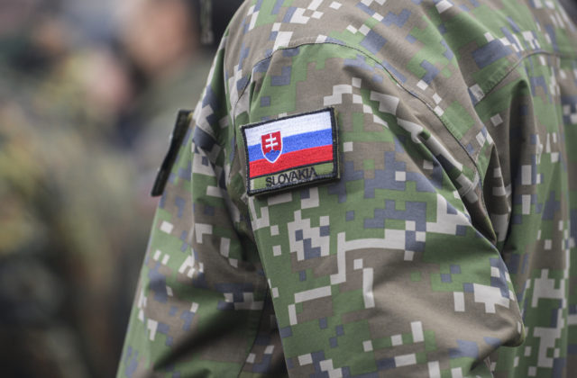 Slovenská armáda bude mať vojenského ombudsmana, bude poskytovať ochranu základných práv a slobôd vojakov