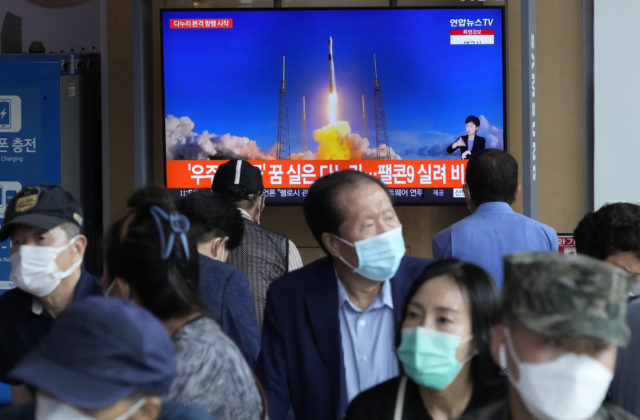 Južná Kórea vyslala k Mesiacu svoj prvý lunárny orbiter, Danuri bude zbierať dáta z výšky sto kilometrov