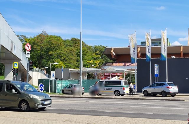 V Trnave zrazila vodička štyri školáčky, odignorovala červené znamenie na semafore