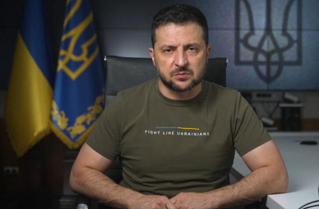 Ukrajinská armáda za mesiac oslobodila vyše 6-tisíc kilometrov štvorcových územia, vyhlásil Zelenskyj (video)