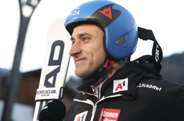 Rakúsky olympijský šampión v zjazdovom lyžovaní Matthias Mayer nečakane ukončil svoju kariéru