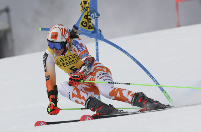 Vlhová skončila aj v stredu tesne za pódiom, druhý obrovský slalom v Kronplatzi opäť ovládla Shiffrinová