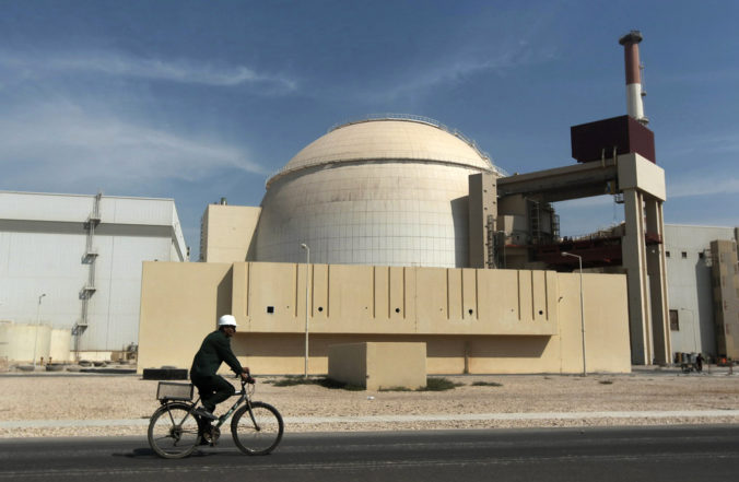 Jedinú jadrovú elektráreň v Iráne dočasne núdzovo odstavili